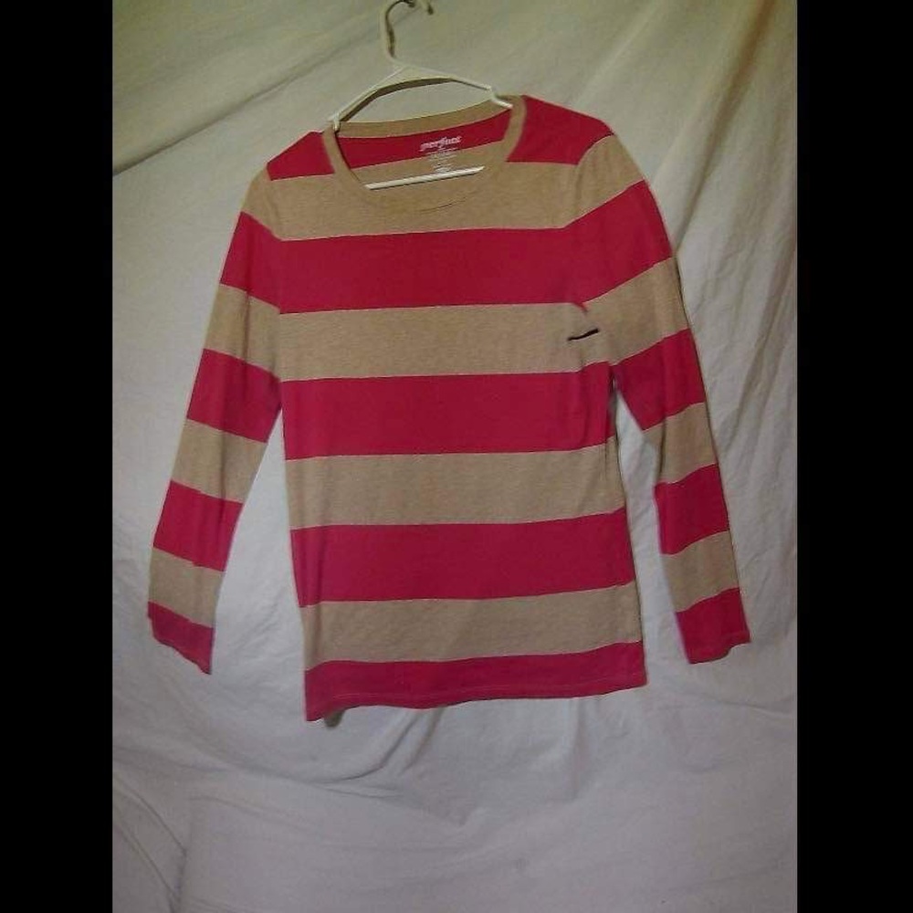 Stripped long sleeve shirt